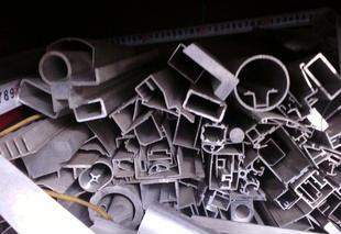 金属材料全览 种类、性能与应用